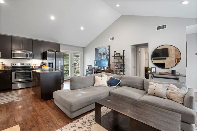 5816 Birchbrook Drive 214, Dallas, TX 75206