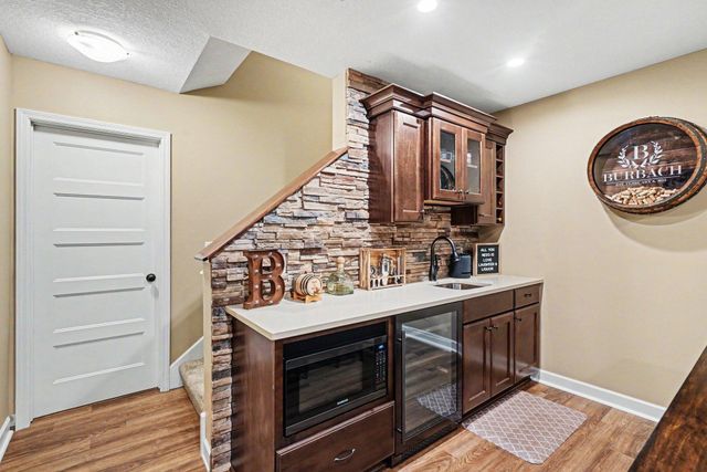 14046 Burgundy Avenue 9003, Rosemount, MN 55068