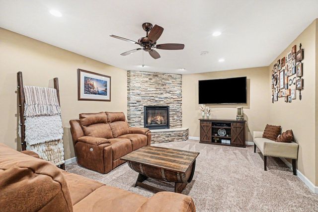 14046 Burgundy Avenue 9003, Rosemount, MN 55068