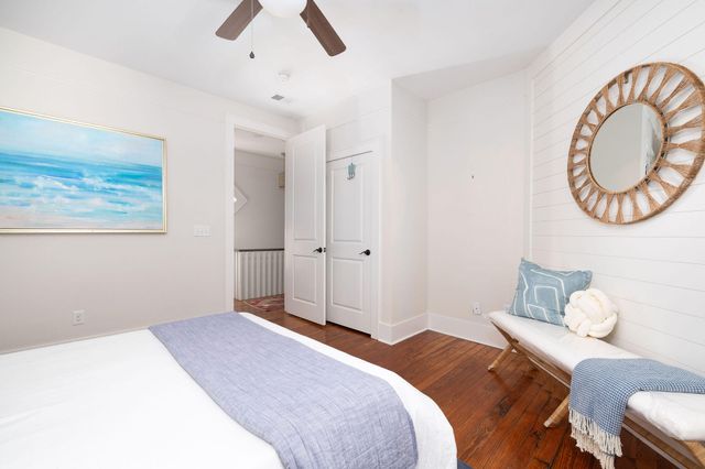 21 Cleveland Street, Charleston, SC 29403