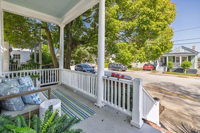 21 Cleveland Street, Charleston, SC 29403