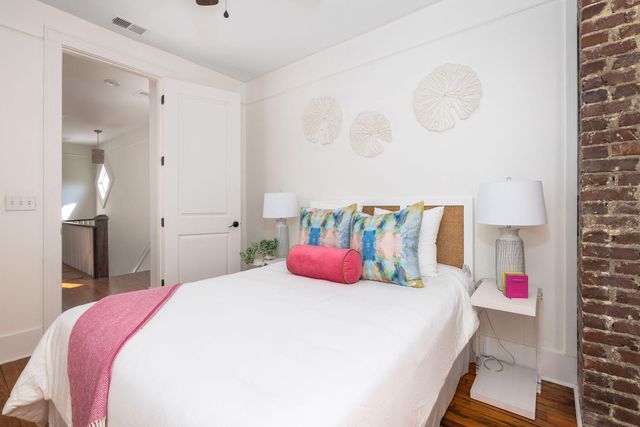 21 Cleveland Street, Charleston, SC 29403