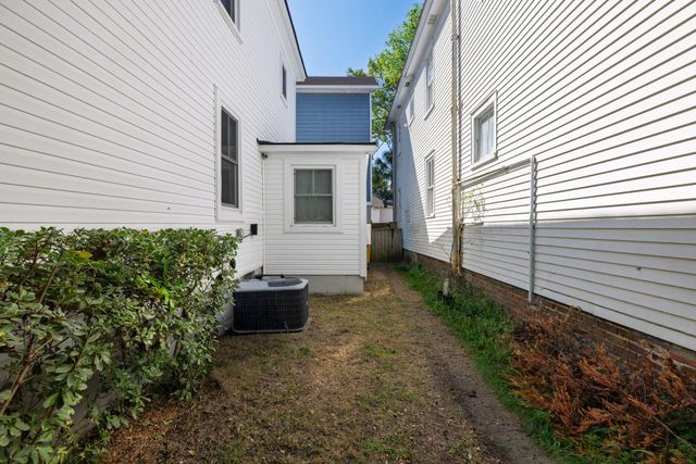 21 Cleveland Street, Charleston, SC 29403