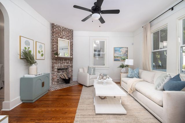 21 Cleveland Street, Charleston, SC 29403