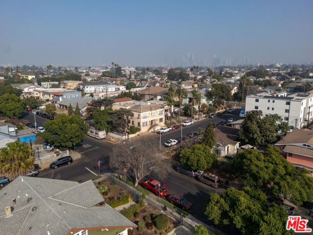 1519 W 30th Street, Los Angeles, CA 90007