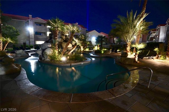 4200 South Valley View Boulevard 2010, Las Vegas, NV 89103