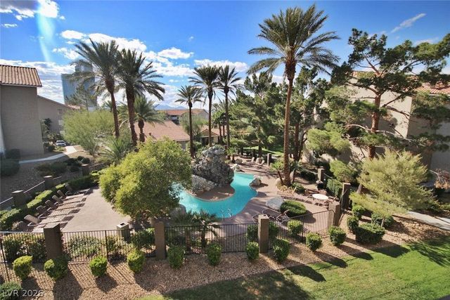 4200 South Valley View Boulevard 2010, Las Vegas, NV 89103