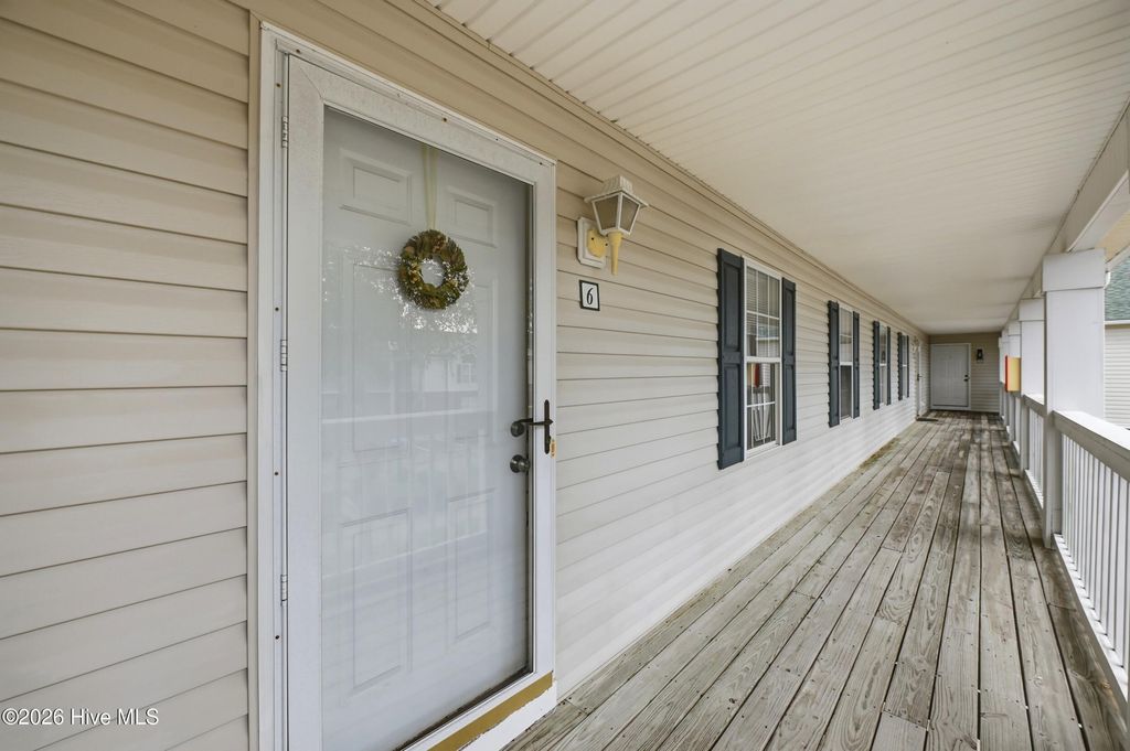 1601 Willoughby Park Court Unit 6, Wilmington, NC 28412