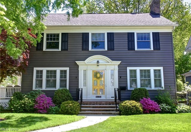 17313 Riverway Drive, Lakewood, OH 44107