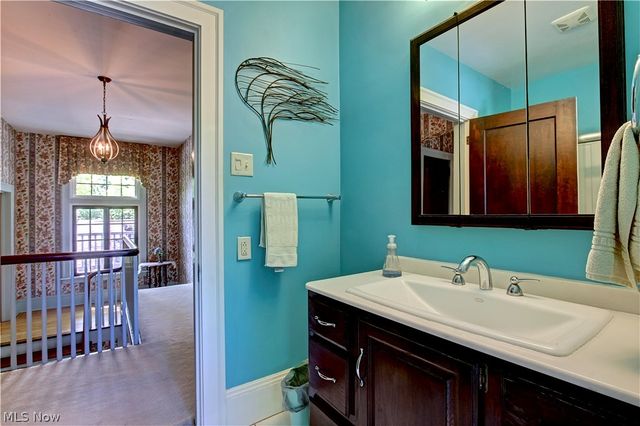 17313 Riverway Drive, Lakewood, OH 44107