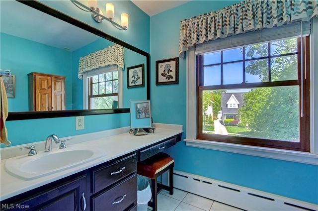 17313 Riverway Drive, Lakewood, OH 44107