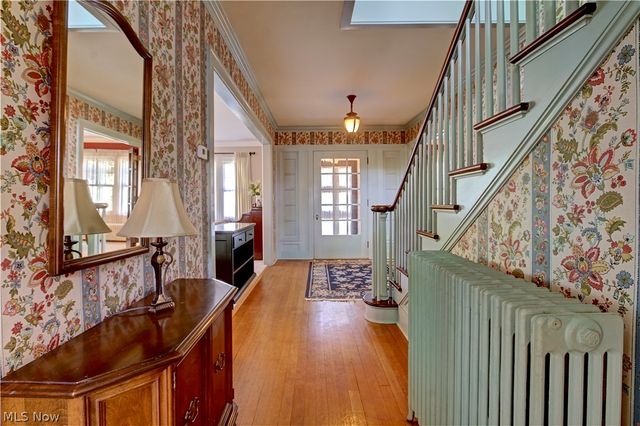 17313 Riverway Drive, Lakewood, OH 44107