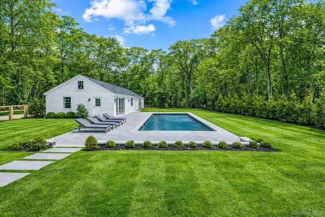 36 Jagger Lane, Westhampton, NY 11977