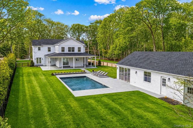36 Jagger Lane, Westhampton, NY 11977