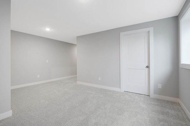 1539 Creekwood Dr, New Richmond, WI 54017