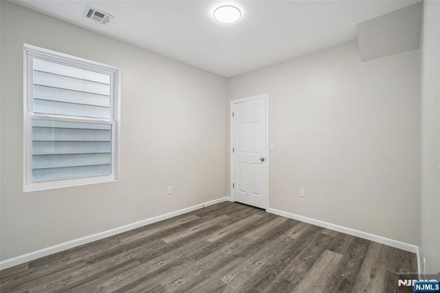 77 Madison Avenue, Paterson, NJ 07524