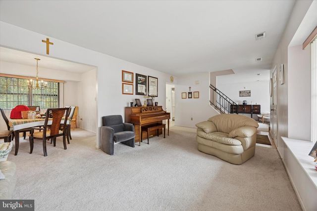 53 BRECKENRIDGE DR, Sicklerville, NJ 08081