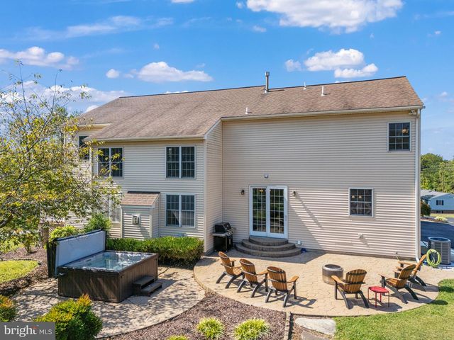 4161 CREEK RD, Collegeville, PA 19426