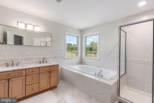 4161 CREEK RD, Collegeville, PA 19426