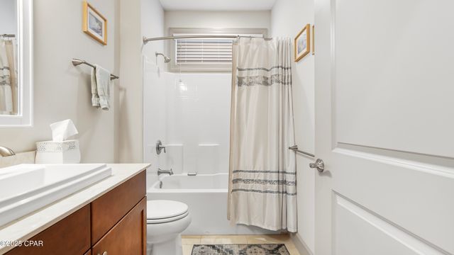 173 Martingale Loop, Lynn Haven, FL 32444