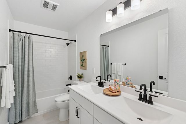 29527 Pondview Drive, Waller, TX 77484