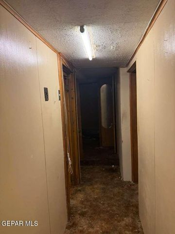 1213 N BOONE Street, El Paso, TX 79903