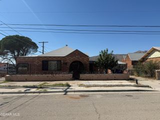 1213 N BOONE Street, El Paso, TX 79903