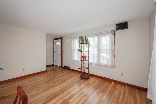 30 Dexter Street, Nashua, NH 03060