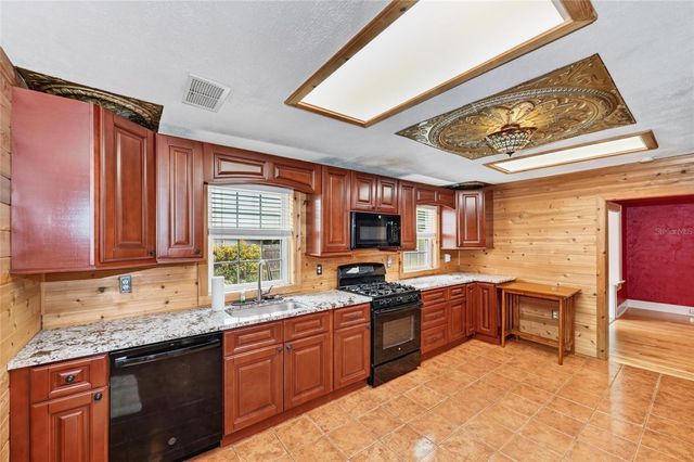 714 29TH STREET W, Bradenton, FL 34205