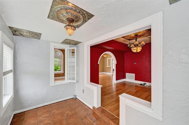 714 29TH STREET W, Bradenton, FL 34205