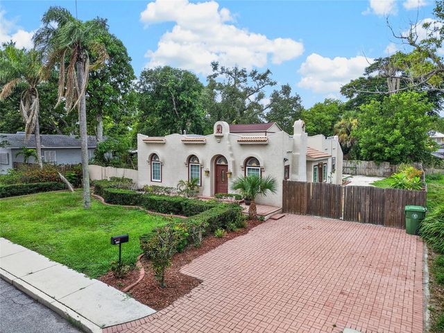 714 29TH STREET W, Bradenton, FL 34205