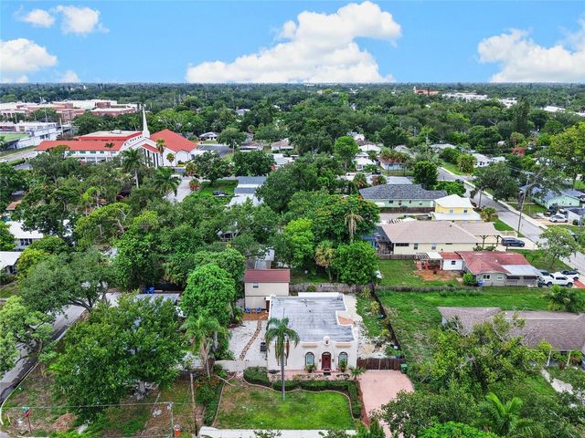 714 29TH STREET W, Bradenton, FL 34205