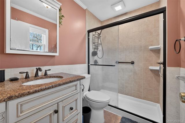 29 Rush Street, Port Jefferson, NY 11776