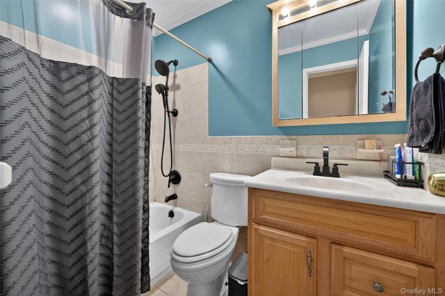 29 Rush Street, Port Jefferson, NY 11776