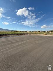 1052 N 75 W # 16, Mendon, UT 84325