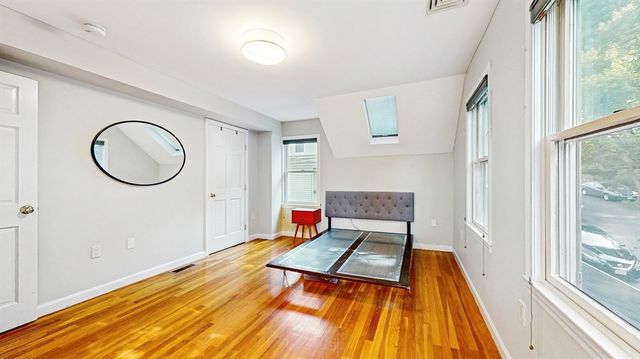 14 Chestnut St 14, Stoneham, MA 02180