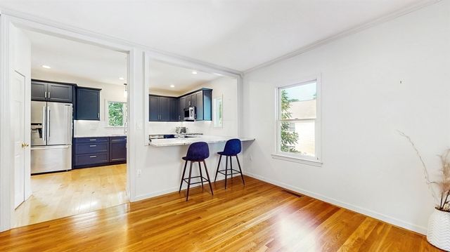 14 Chestnut St 14, Stoneham, MA 02180