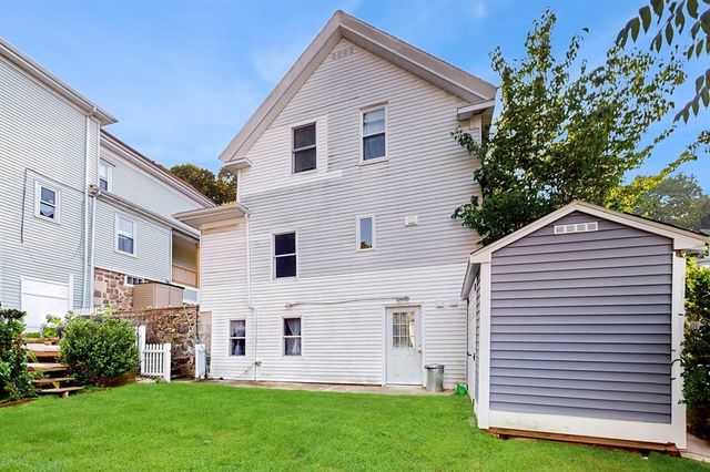 14 Chestnut St 14, Stoneham, MA 02180