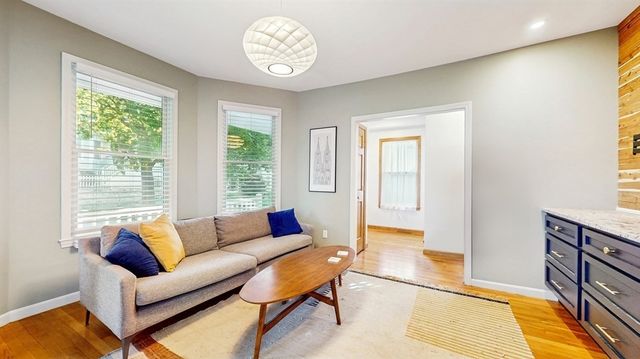14 Chestnut St 14, Stoneham, MA 02180
