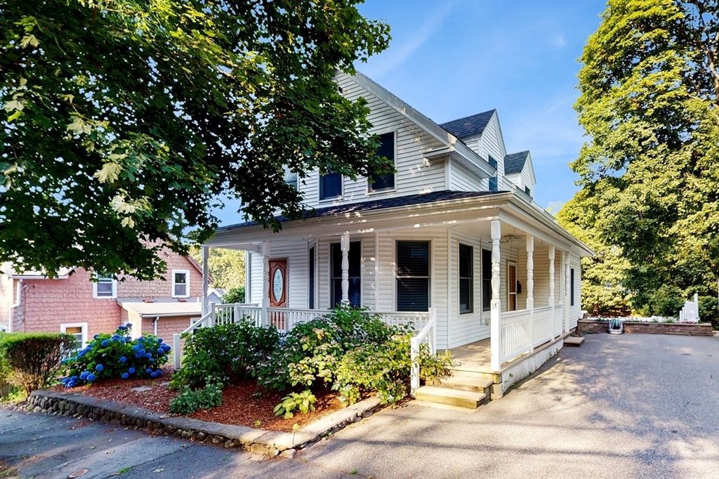 14 Chestnut St 14, Stoneham, MA 02180