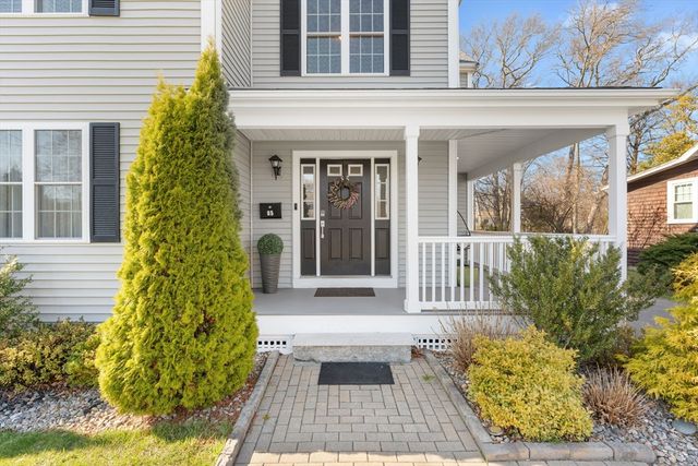 85 Burkeside Ave, Brockton, MA 02301