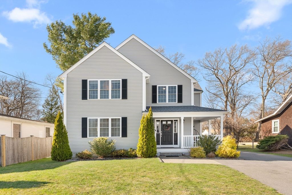 85 Burkeside Ave, Brockton, MA 02301