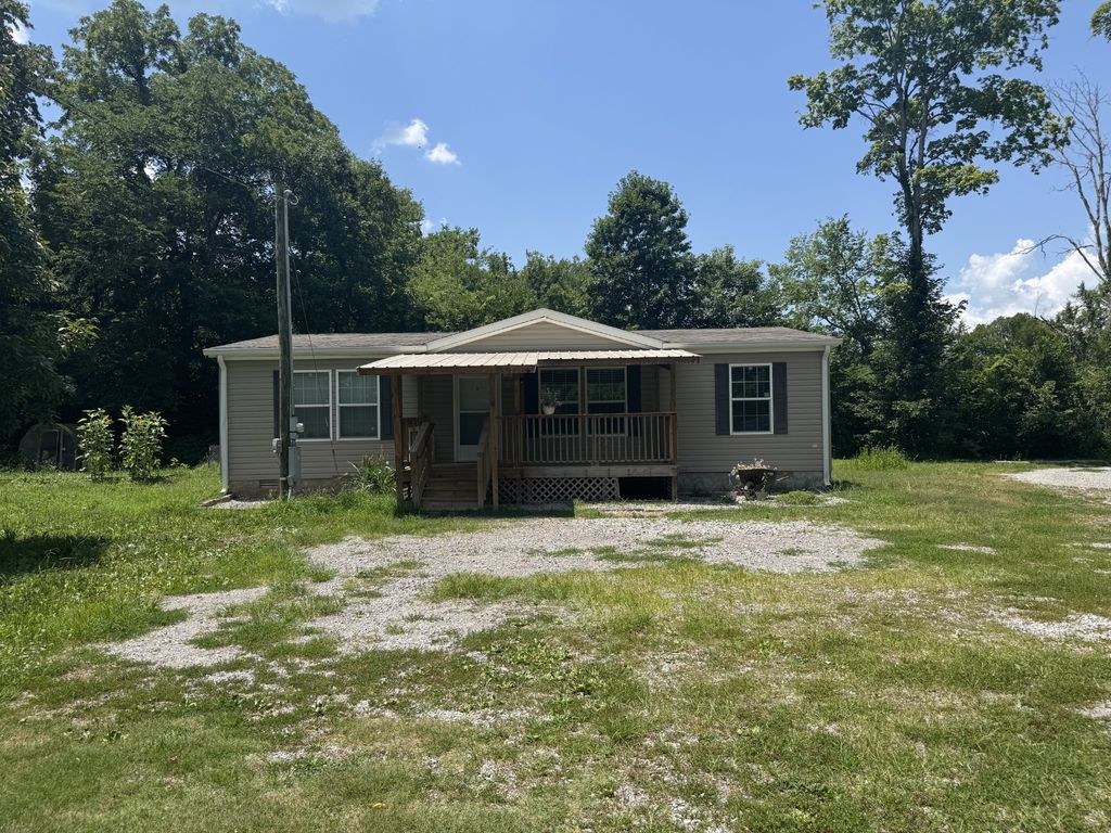 1763 Wade Brown Rd, Lewisburg, TN 37091
