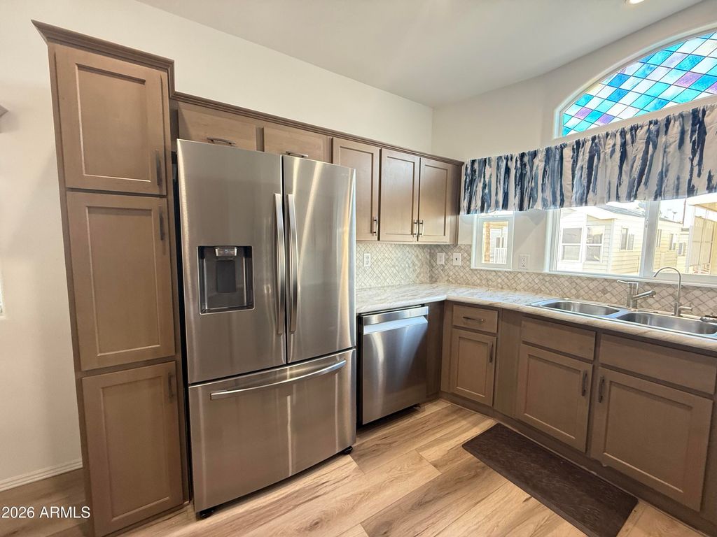 744 EMERALD Drive, Apache Junction, AZ 85119 — photo 5