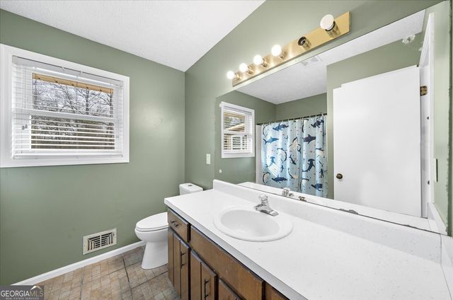 513 Rivercrest Drive, Woodstock, GA 30188