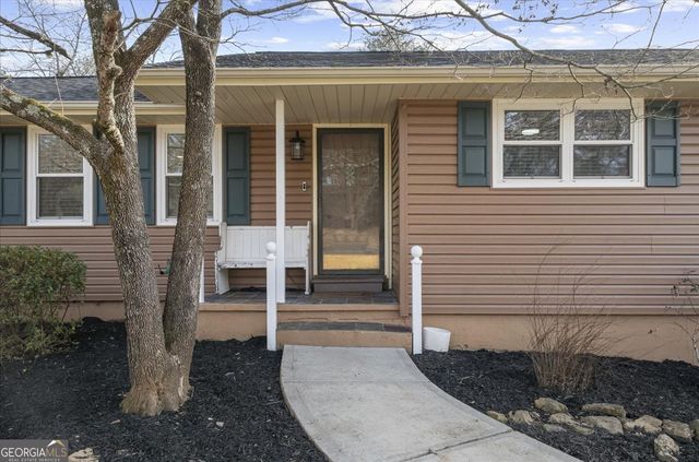 513 Rivercrest Drive, Woodstock, GA 30188