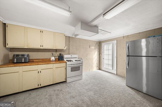 513 Rivercrest Drive, Woodstock, GA 30188