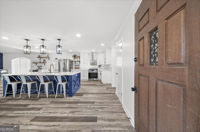 513 Rivercrest Drive, Woodstock, GA 30188