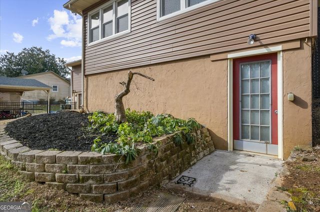 513 Rivercrest Drive, Woodstock, GA 30188