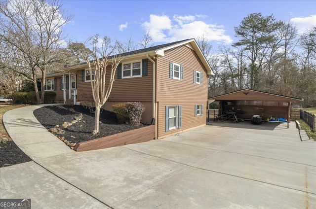 513 Rivercrest Drive, Woodstock, GA 30188